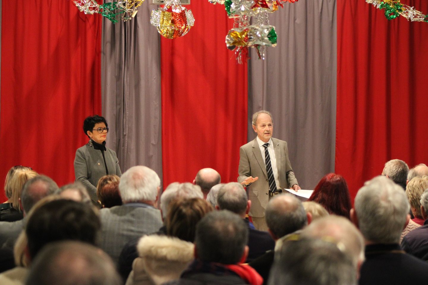 Mr Hubert BRIGAND, Député de la 4ème circonscription a choisi notre petit village pour présenter ses voeux